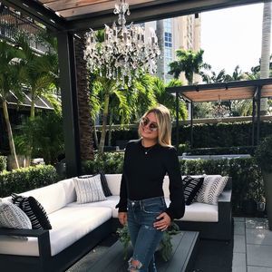 Meet your Posher, Avery